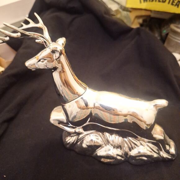 Avon Wilderness Classic Silver Buck Deer Vintage Sweet Honesty Col. 6 Oz Full - Picture 1 of 4
